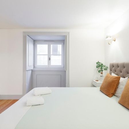 Double Room With Private Wc In Shared House In Downtown Lisboa Eksteriør billede