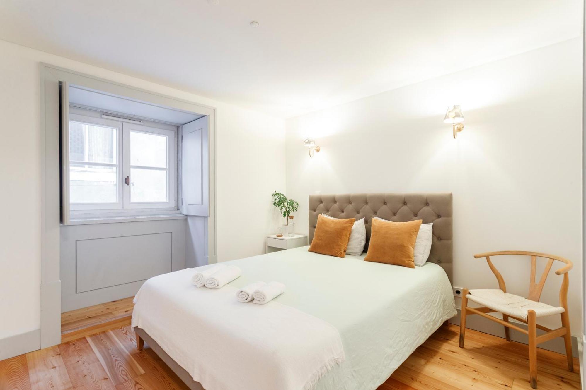 Double Room With Private Wc In Shared House In Downtown Lisboa Eksteriør billede